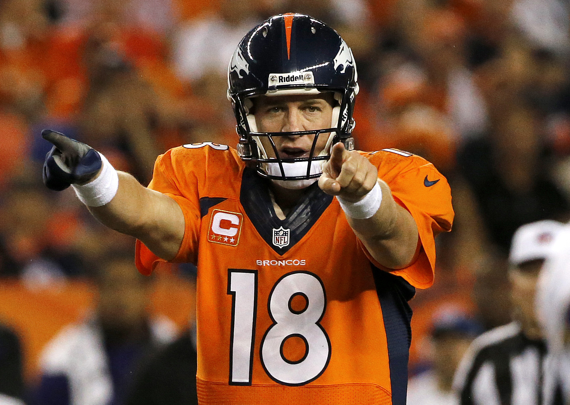 Peyton Manning sets a record in the most awkward of manners possible ...