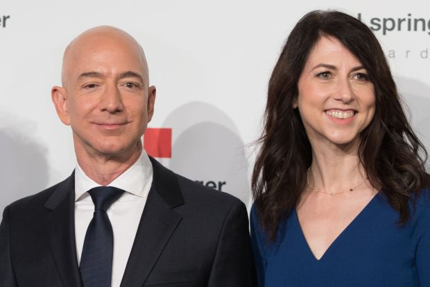 Amazon Founder Jeff Bezos Gives Million To Super Pac In First Thetrendler